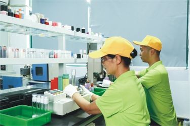 Ningbo Yolanda Spray Co., Ltd. dây chuyền sản xuất của nhà sản xuất